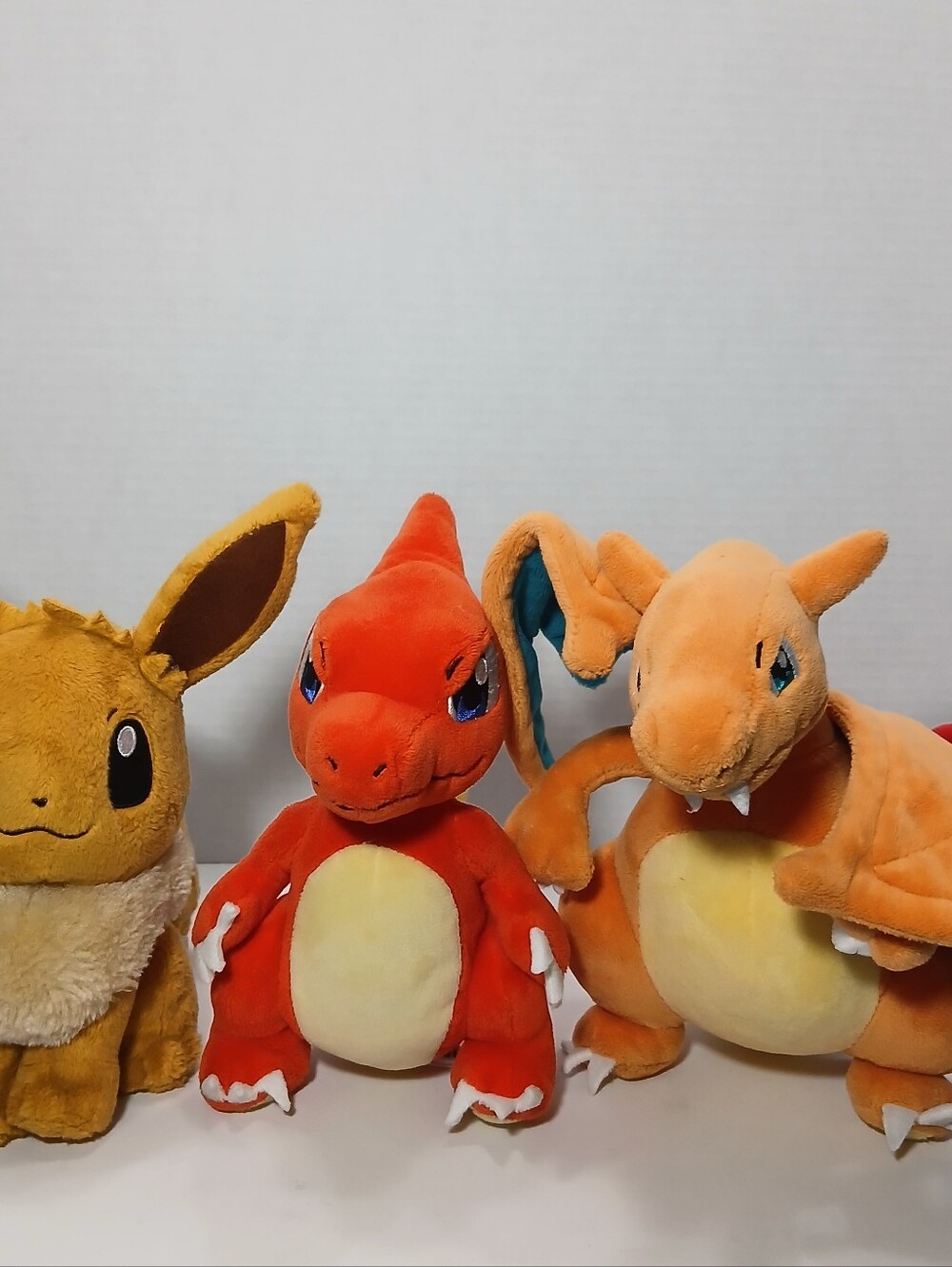 Pokemon Pocket Monsters Eevee Charmeleon Charizard Plush Toy Doll Lot